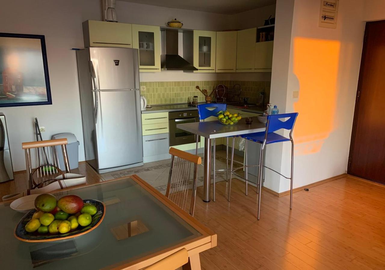 Regent Apartment Petrovac Eksteriør billede